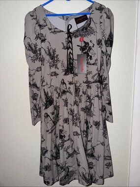 Sleepy Hollow™ Gothic Tales Toile Swing Dress in Grey by Le Femme en Noir